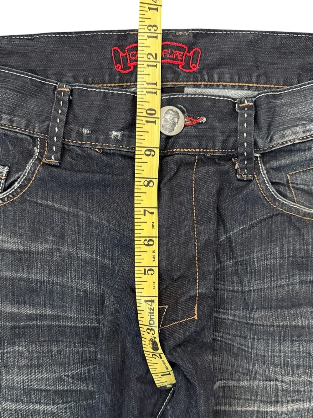 Y2K Circle Of Life Surf Crazy Skull Flap Pocket Jeans 38x31 Distressed Blue